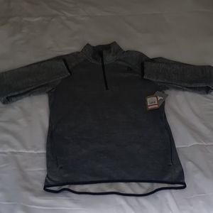 Mens Reebok pull over